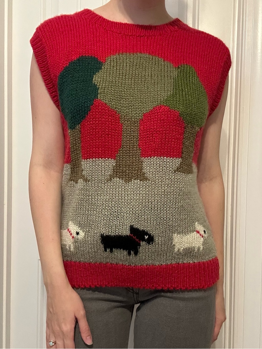 Vintage Sleeveless Sweater Top Knit Red Scottie Dog Animal Terrier Size Small - Picture 6 of 6